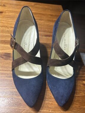 bettye muller Navy Suede Pointed Heels with Brown Cross Straps